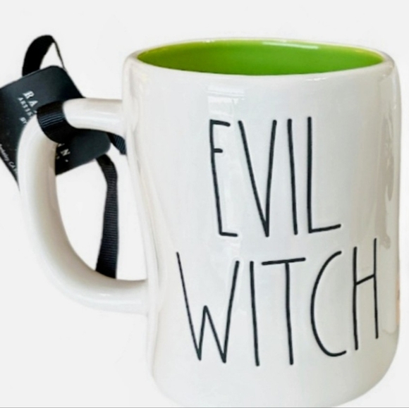 Rae Dunn & Disney Villains, Evil Witch/Grimhelde of Snow White, 18 Oz. Mug, 2023 - Picture 2 of 10